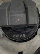 Load image into Gallery viewer, AIR INJECTION PUMP SMOG Audi A3 2015 15 2016 16 - NW209892
