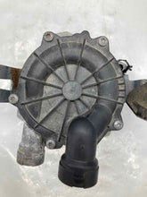 Load image into Gallery viewer, AIR INJECTION PUMP SMOG Audi A3 2015 15 2016 16 - NW209892
