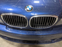 Load image into Gallery viewer, GRILLE BMW 330i 325i 2004 04 2005 05 2006 06 Coupe Upper Left - NW210187
