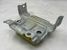 Load image into Gallery viewer, Computer Toyota MR2 2002 - NW38225
