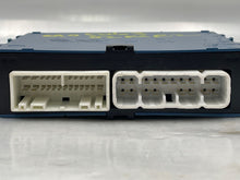 Load image into Gallery viewer, Computer Toyota MR2 2002 - NW38226

