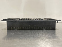 Load image into Gallery viewer, RADIO C30 C70 S40 V40 V50 V70 XC70 07 08 09 10 AM FM CD - NW211919
