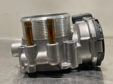 Load image into Gallery viewer, Throttle Body Jaguar XE 2019 - NW212091
