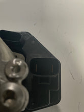Load image into Gallery viewer, Steering Gear Rack Jaguar XE 2019 - NW212051
