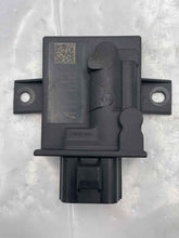 Load image into Gallery viewer, FUEL PUMP CONTROL MODULE COMPUTER XF XFR 15 16 17 18 19 - NW211435
