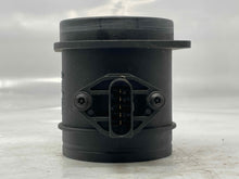 Load image into Gallery viewer, Mass Air Flow Sensor Meter MAF A3 TT EOS Golf Golf GTI Passat 02-10 - NW212240
