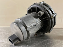 Load image into Gallery viewer, AIR INJECTION PUMP SMOG Volkswagen Golf Beetle Jetta 1998 98 1999 99 00 01 - NW8289
