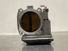 Load image into Gallery viewer, THROTTLE BODY Range Rover Sport LR3 2005 05 2006 06 4.4L - NW178482
