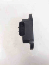 Load image into Gallery viewer, YAW CONTROL MODULE COMPUTER LS460 LS600HL 07 08 09 - NW33668

