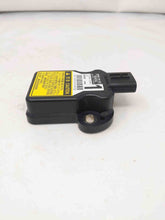 Load image into Gallery viewer, YAW CONTROL MODULE COMPUTER LS460 LS600HL 07 08 09 - NW33668
