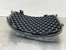 Load image into Gallery viewer, Grille Pontiac Solstice 2007 - NW97965
