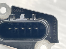 Load image into Gallery viewer, Mass Air Flow Sensor Meter MAF Lacrosse Rainier Regal Verano CTS 05-15 - NW4645
