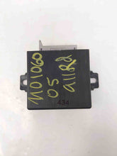 Load image into Gallery viewer, MIRROR MEMORY MODULE Audi A6 S8 A6 98 99 00 01 02 - 05 - NW28583
