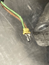 Load image into Gallery viewer, Strut Shock   2006 - NW173285

