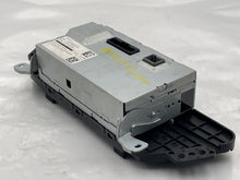 Load image into Gallery viewer, INFO-GPS SCREEN CR-V 2012 12 2013 13 2014 14 2015 15 2016 16 - NW215066
