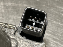 Load image into Gallery viewer, THROTTLE BODY 228I 320i 328D 328i 328I GT 428i 528D 528i X1 X3 X4 12-15 - NW177767
