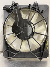 Load image into Gallery viewer, RADIATOR FAN ASSEMBLY Honda Odyssey 11 12 13 14 15 Right - NW216075
