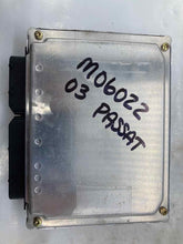 Load image into Gallery viewer, ECU ECM COMPUTER VW Passat 2003 03 4cyl - NW62885
