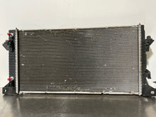 Load image into Gallery viewer, RADIATOR Ford Expedition Lincoln Navigator 2007 07 2008 08 - NW131816
