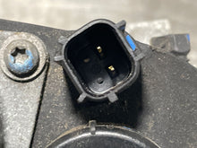 Load image into Gallery viewer, THROTTLE BODY Expedition F150 Navigator F350 Lincoln LT 04 05 06 07 08 09 10 - NW177606
