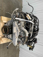 Load image into Gallery viewer, Engine Motor Buick Enclave 2018 - NW216104
