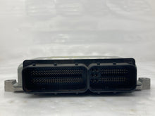 Load image into Gallery viewer, ECU ECM COMPUTER Land Rover LR3 05 06 07 08 09 - NW62001
