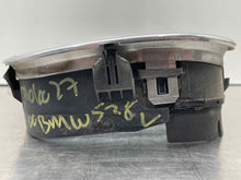 Load image into Gallery viewer, GRILLE BMW 528i 540i 1997 97 1998 98 1999 99 2000 00 Upper Left - NW98181
