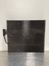 Load image into Gallery viewer, CONDENSER BMW 525i 540i M5 Z8 1998 98 99 00 01 02 03 - NW43630
