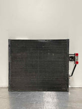 Load image into Gallery viewer, CONDENSER BMW 525i 540i M5 Z8 1998 98 99 00 01 02 03 - NW43630
