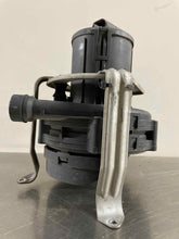 Load image into Gallery viewer, AIR INJECTION PUMP SMOG BMW 525i 528i 530i 1997 97 98 99 00 01 02 03 - NW8052
