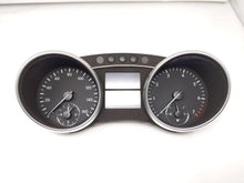 Load image into Gallery viewer, SPEEDOMETER CLUSTER ML320 ML350 ML550 ML63 R320 R350 09 10 - NW217540
