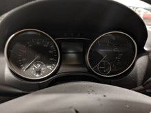 Load image into Gallery viewer, SPEEDOMETER CLUSTER ML320 ML350 ML550 ML63 R320 R350 09 10 - NW217540
