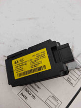 Load image into Gallery viewer, Computer  G80 2017 - NW215698
