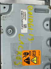 Load image into Gallery viewer, Inverter Buick Lacrosse 2013 - NW215915
