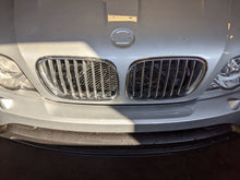 Load image into Gallery viewer, GRILLE BMW X5 2000 00 2001 01 2002 02 2003 03 Upper Left - NW98320
