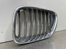 Load image into Gallery viewer, GRILLE BMW X5 2000 00 2001 01 2002 02 2003 03 Upper Left - NW98320
