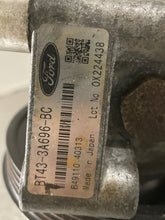 Load image into Gallery viewer, Power Steering Pump Lincoln MKX 2011 - NW162835
