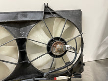 Load image into Gallery viewer, RADIATOR FAN ASSEMBLY Camry Solara 02 03 04 05 06 07 - NW218428
