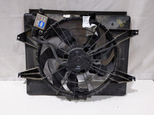 Load image into Gallery viewer, RADIATOR FAN ASSEMBLY Sonata Sonata Hybrid Optima 13 14 15 16 - NW246578
