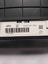 Load image into Gallery viewer, Speedometer Cluster Cadillac STS 2005 - NW158604
