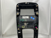 Load image into Gallery viewer, Radio Chevrolet Volt 2014 - NW231083
