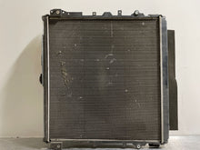 Load image into Gallery viewer, RADIATOR Toyota Sequoia Tundra 07 08 09 10 11 12 13 - NW230601
