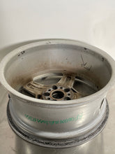 Load image into Gallery viewer, Wheel Rim  MERCEDES R-CLASS 2010 - NW255890
