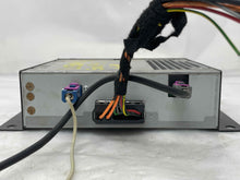 Load image into Gallery viewer, AMPLIFIER Jaguar Vanden Pl XJ XJL 2013 13 2014 14 - NW232119
