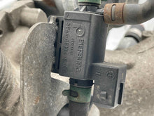 Load image into Gallery viewer, EXHAUST MANIFOLD C30 V40 V50 V70 2004 04 05 06 07 08 - NW66171
