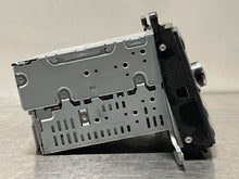 Load image into Gallery viewer, RADIO Toyota Venza 2009 09 - NW232839
