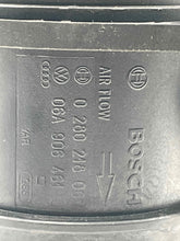 Load image into Gallery viewer, Mass Air Flow Sensor Meter MAF Q7 Beetle Golf Golf Cabriolet 00-11 - NW222766
