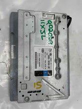 Load image into Gallery viewer, AMPLIFIER F-Type Vanden Pl XF XFR XJ XJL 11 12 13 14 15 - NW232125
