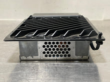 Load image into Gallery viewer, AMPLIFIER F-Type Vanden Pl XF XFR XJ XJL 11 12 13 14 15 - NW232125
