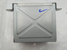 Load image into Gallery viewer, RADIO Lacrosse Regal Verano Equinox Terrain 2012 12 - NW135463
